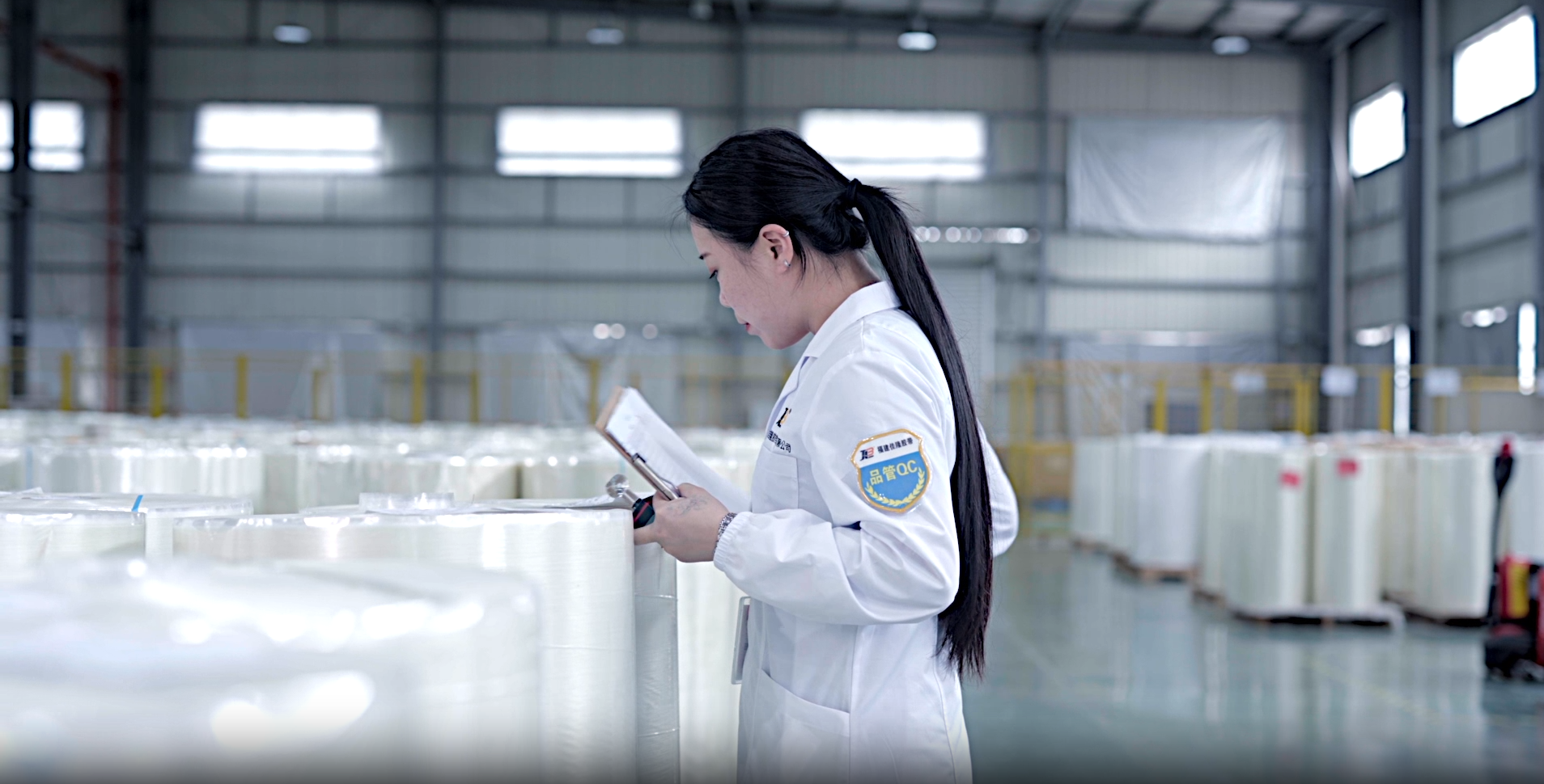 JL3 QC lab testing tape tensile strength and adhesion